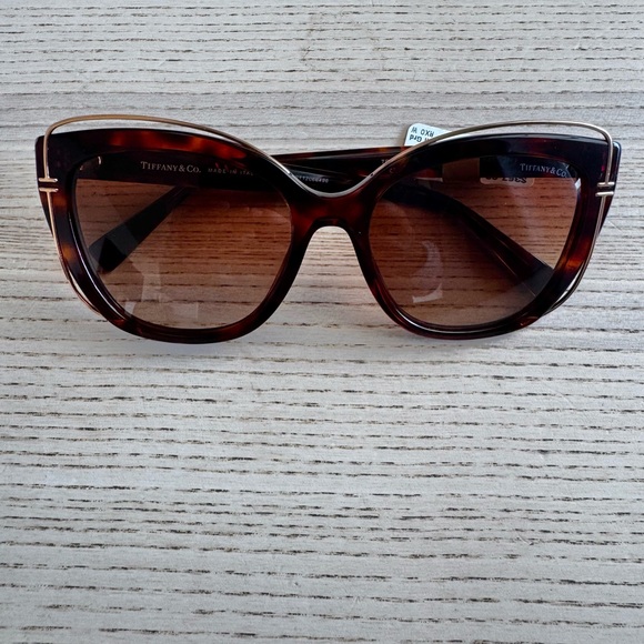 New Tiffany & Co Sunglasses TF4148 Habana/ Brown Gradient lens 80023B 54/17 - Picture 2 of 15